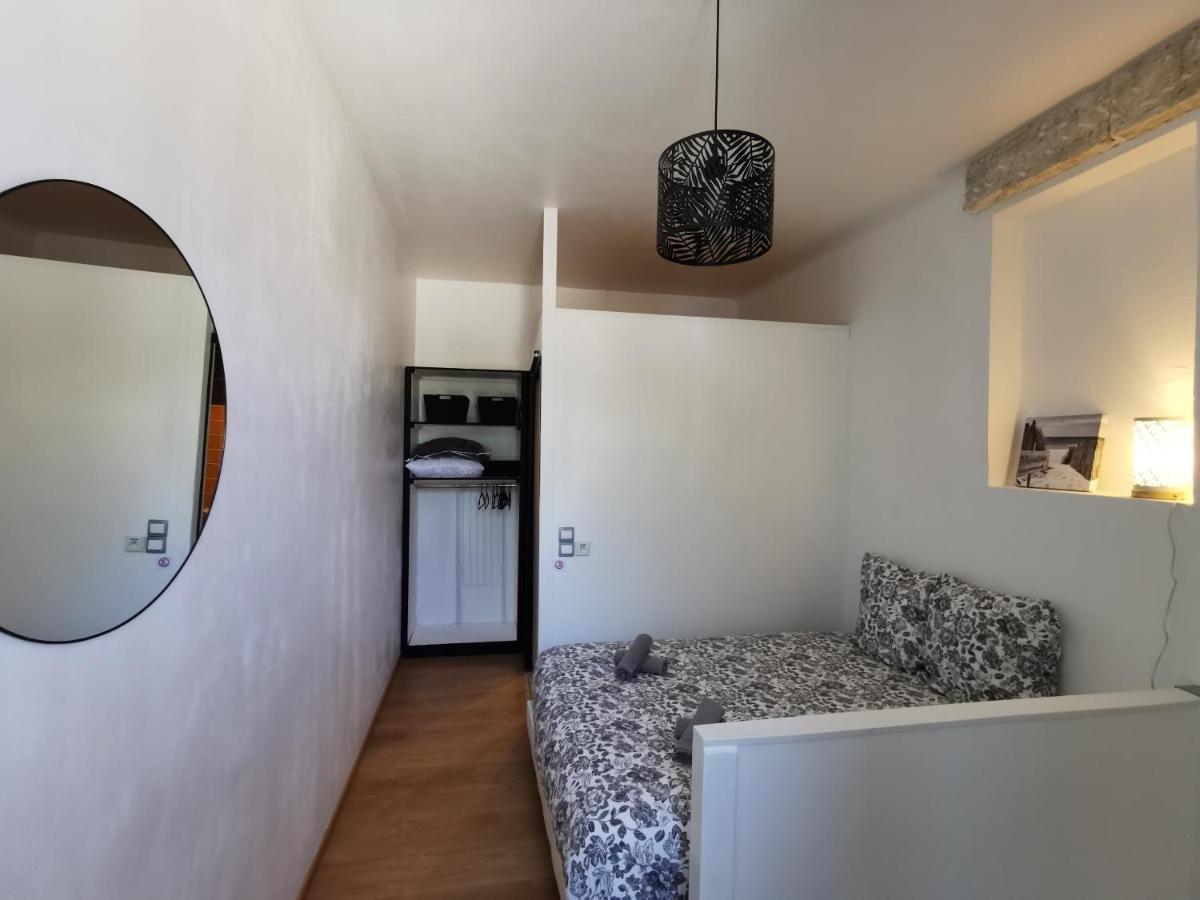 Charmant Appartement Dans Centre Meschers/Gironde Exteriér fotografie